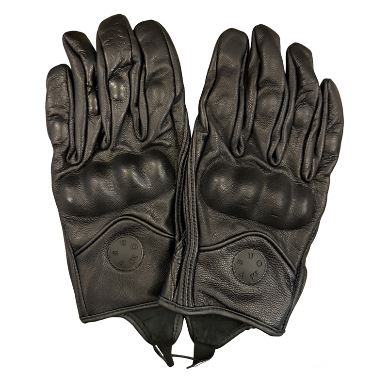 GUANTES DE CUERO NEGRO CON PROTECCIONES